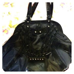 Gorgeous White House Black Market black bag